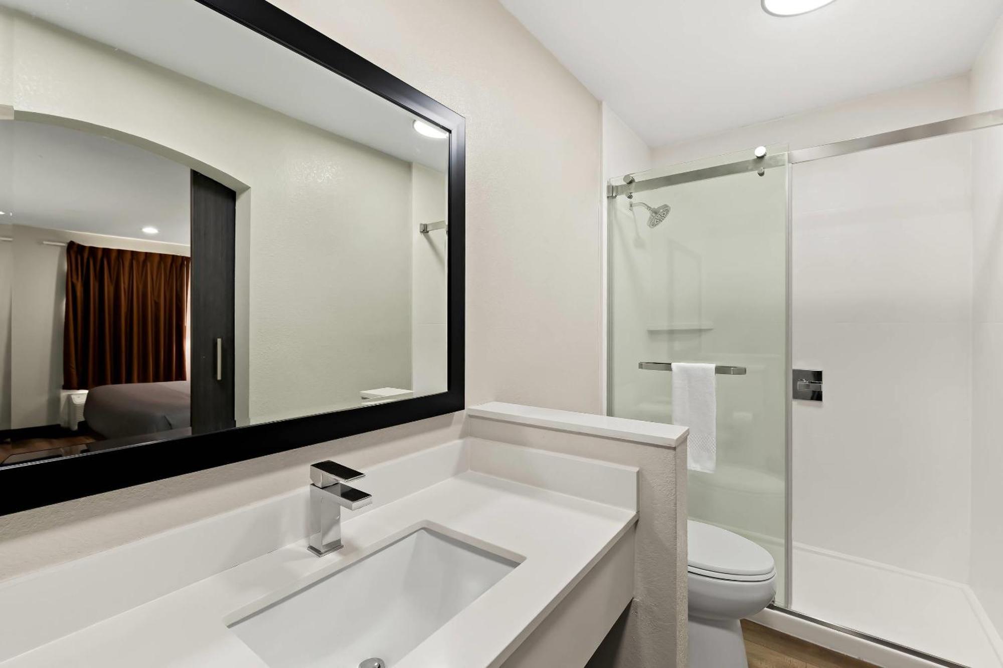 Hotel Quality & 2*